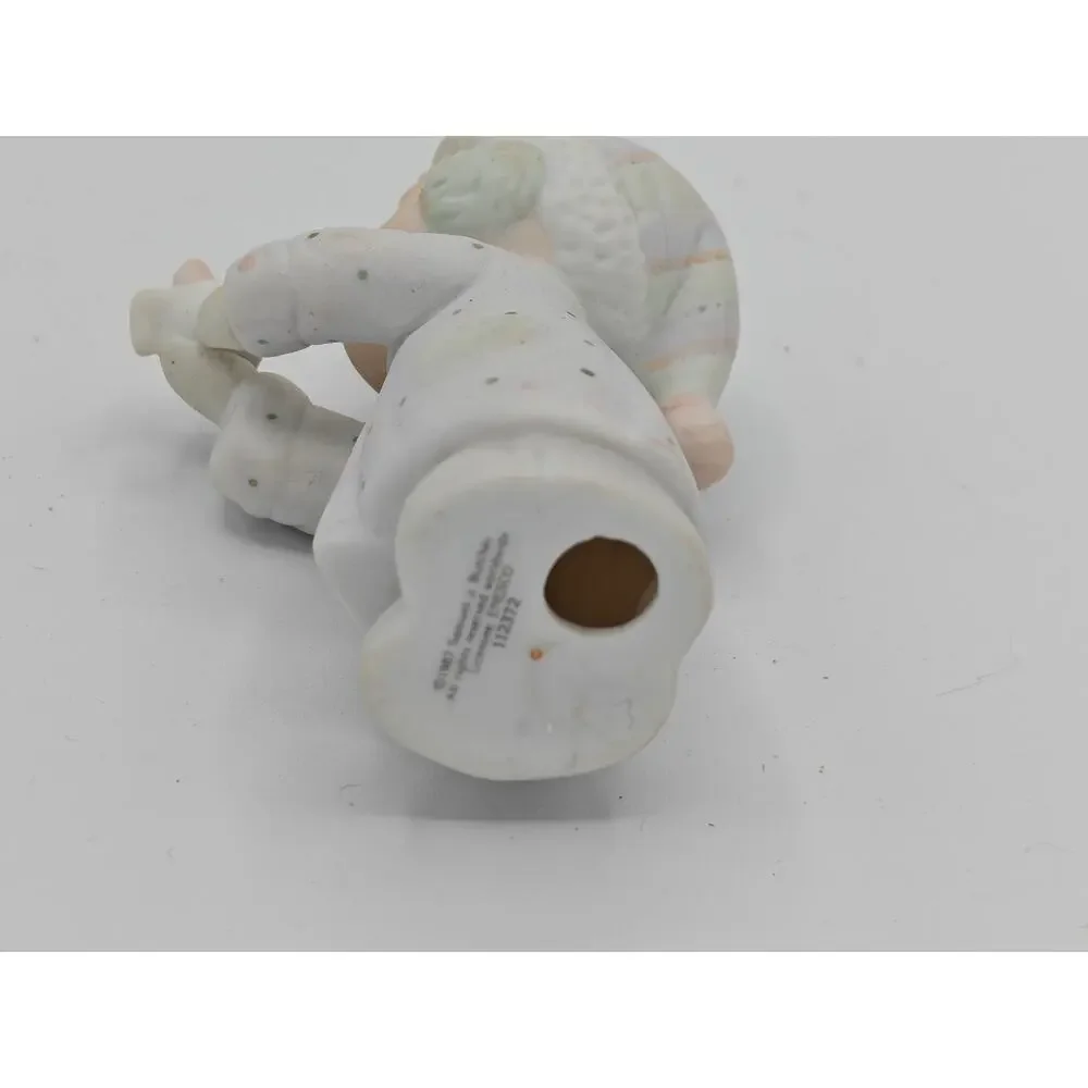 Precious Moments Im Sending You A White Christmas 112372 Enesco 1987 Ornament